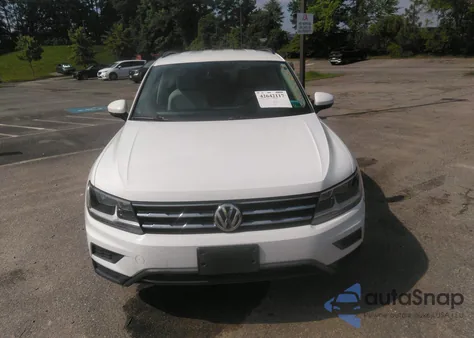 2020 Volkswagen Tiguan 2.0T Se/2.0T Se R-Line Black/2.0T Sel из США, поврежденный, VIN 3VV3B7AX0LM047933